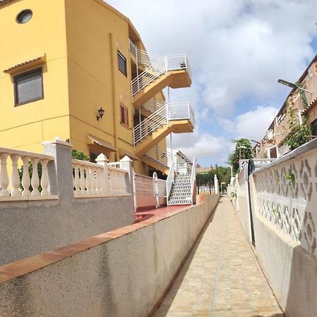 La Rosaleda Appartamento Torrevieja Esterno foto